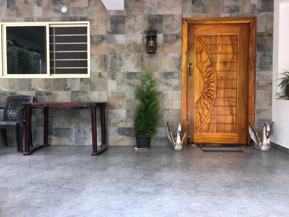 Kamoga Homestay Virajpet Exteriör bild